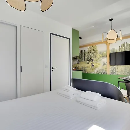 Sereners - Charming Serviced - Bastille Apartment Paris